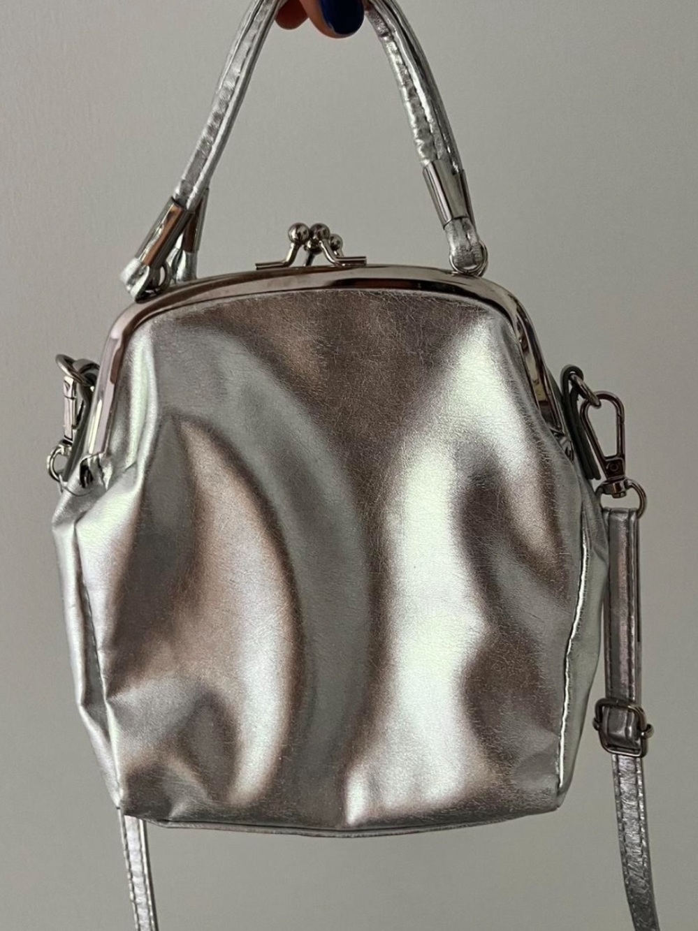 Urban Outfitters Metallic Silver Frame-Top Crossbody Bag - Women